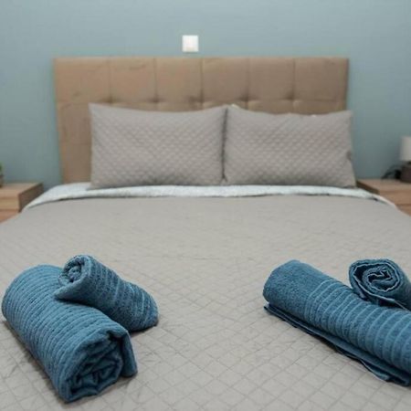 Renovated Spacious Flat 7Min To Subway Station- Афины Экстерьер фото
